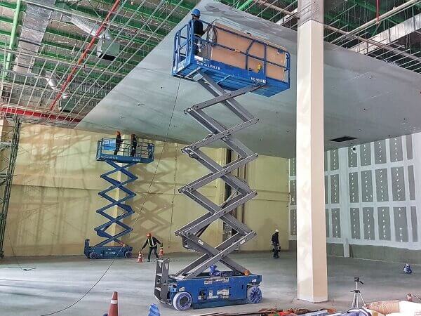 Genie Scissor Lift